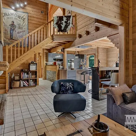 Chalet Lac Et Montagne בקתה